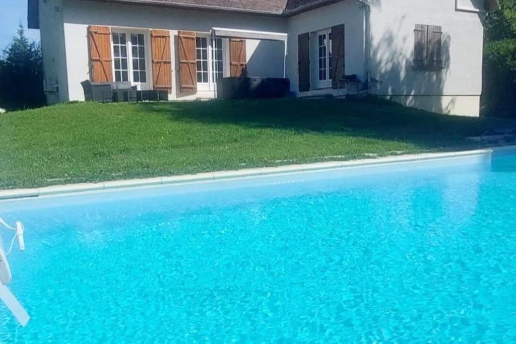La Villa Du Lac A Mesnil Saint Pere Ngoại thất bức ảnh